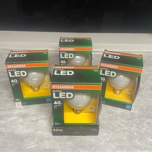 Sylvania Ultra LED 4 Pack 40W/7W G25 Soft White Dimmable-475 Lumens-Bulbs
